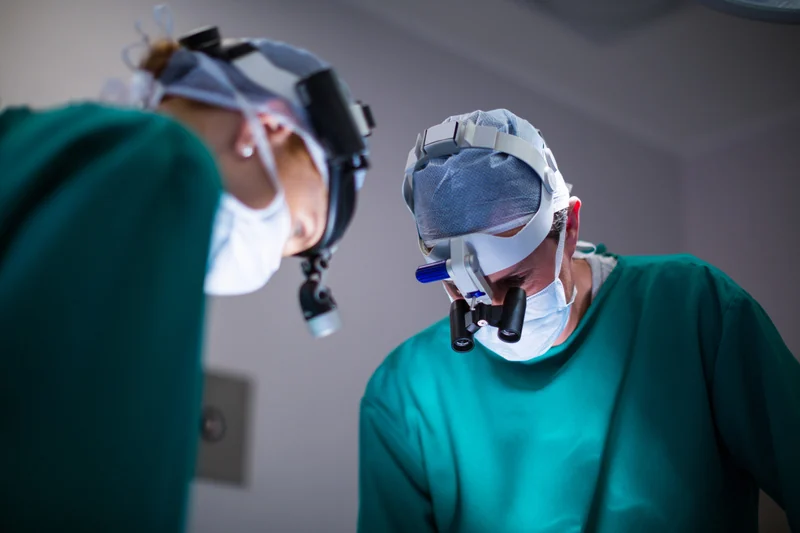 Fila por transplante de córnea cresce 24% em seis meses no país