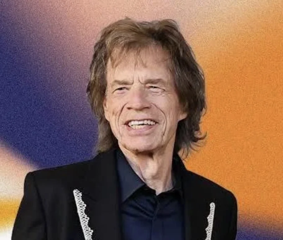 Mick Jagger aos 83: o que a rotina de treinos ensina sobre envelhecer com autonomia
