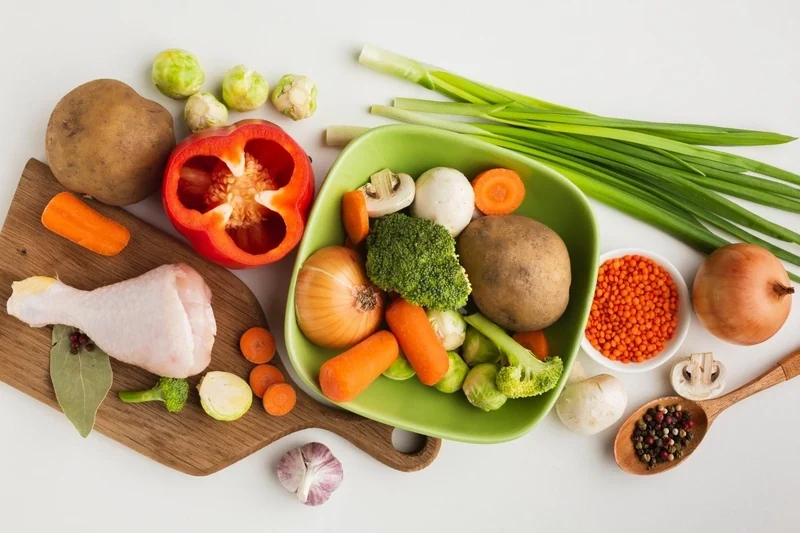 Proteínas ou fibras: o que realmente mantém a sua autonomia