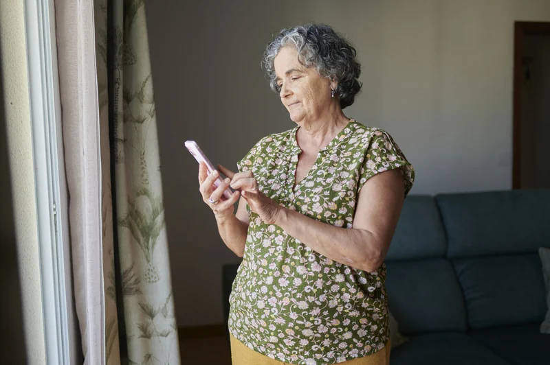 Redes sociais na terceira idade afetam a percepção da saúde mental