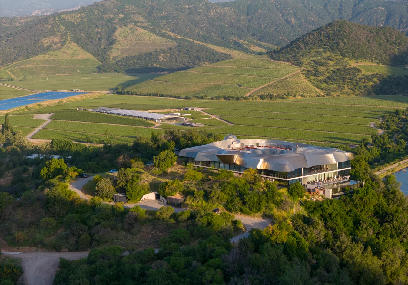 VIK Chile é eleito o melhor hotel vinícola da América do Sul